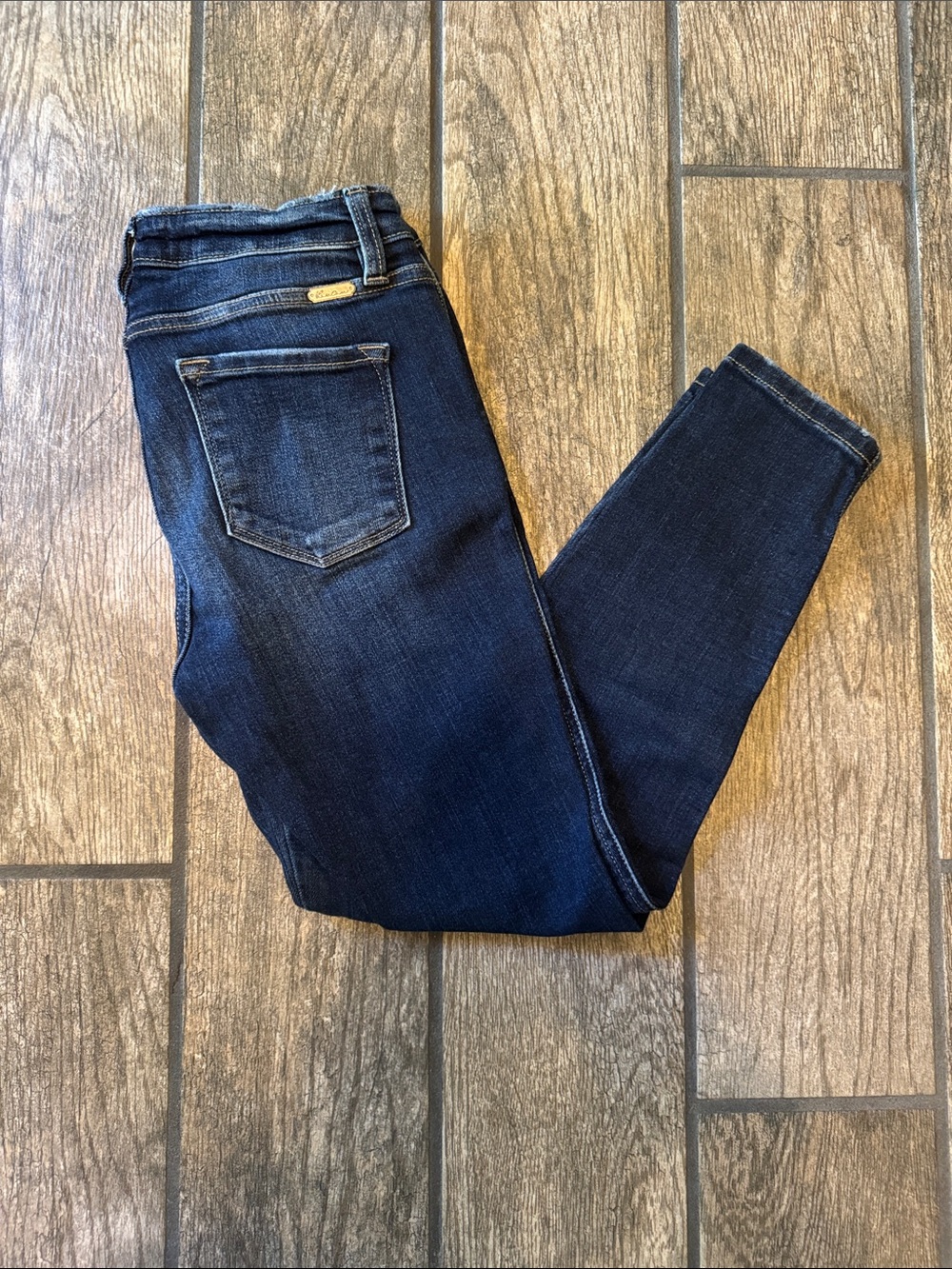 KanCan Dark Indigo Skinny Jeans ankle length size 28